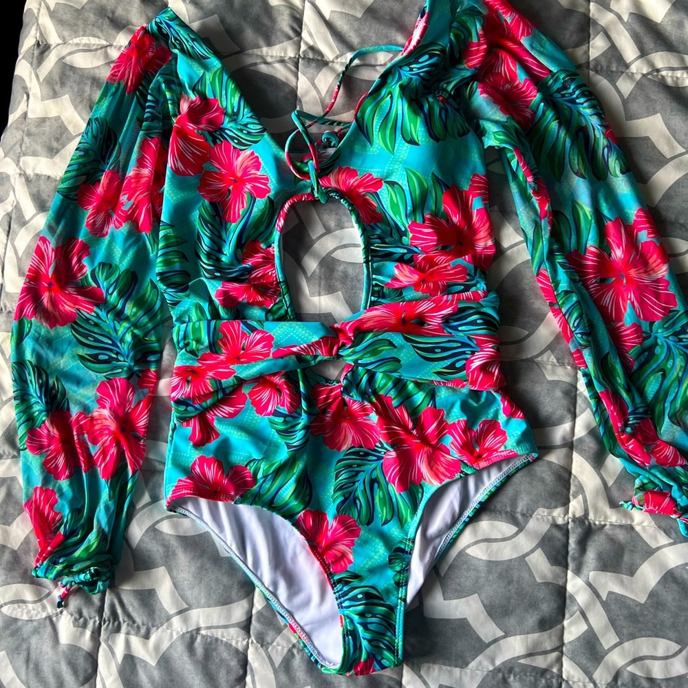 Brand new bathing suit